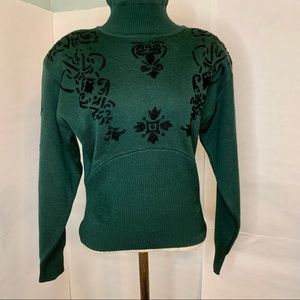Obermeyer Ski Turtleneck Sweater Embroidered Design on Front and Sleeves Size M